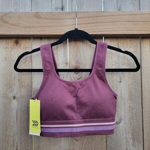 NWT Low Support All In Motion Sports Bra